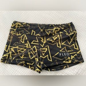 Womens fleo shorts